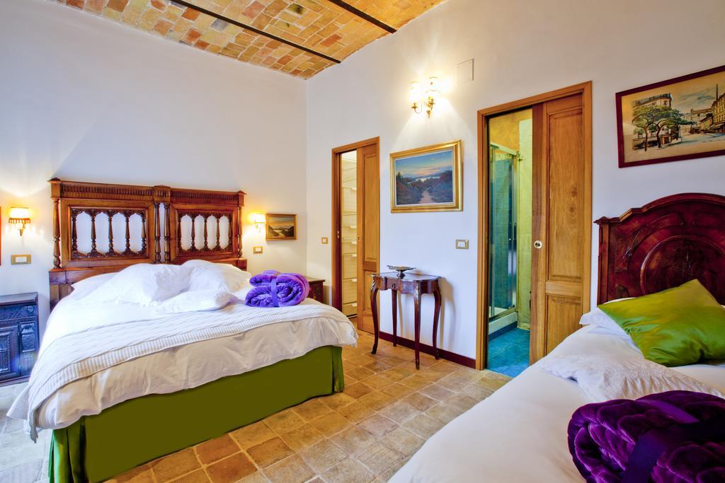 B&B Il Marchese Del Grillo スルモナ 部屋 写真