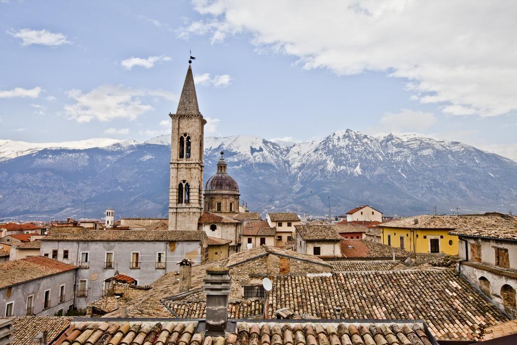 B&B Il Marchese Del Grillo スルモナ エクステリア 写真