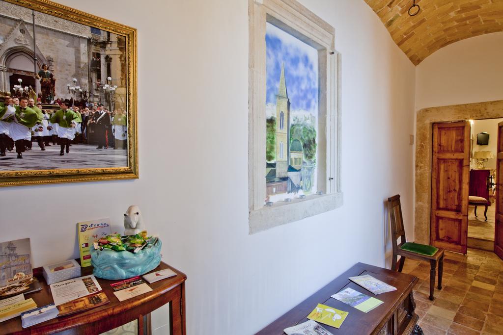 B&B Il Marchese Del Grillo スルモナ エクステリア 写真